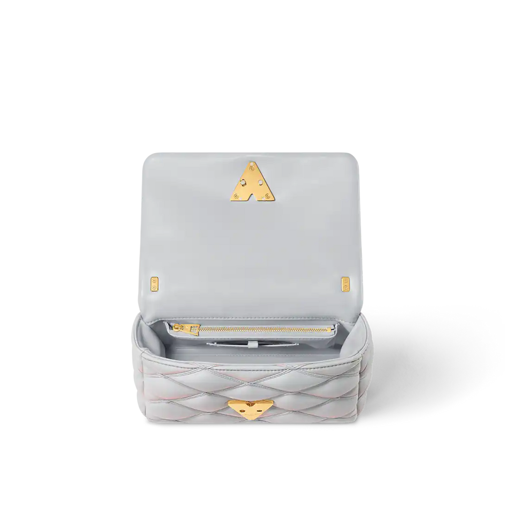 Louis Vuitton Go-14 MM Handbag